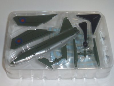 画像3: エフトイズ 1/144戦闘機 70年代ジェット機コレクション 01S ライトニングF Mk.6 シークレット　イギリス空軍 第92飛行隊