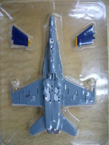 他の写真（other images）2: アルジャーノンプロダクト(カフェレオ) 1/144戦闘機 Jウイング Jwings4 41.F/A-18C HORNET VFA-192 GOLDEN DRAGONS ホーネット 外箱傷有り