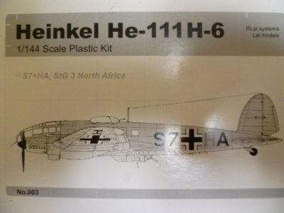 画像1: アルジャーノンプロダクト(カフェレオ) 1/144戦闘機 Heinkel He-111H-6　No.003　1/144スケール　プラスチックキット　限定品